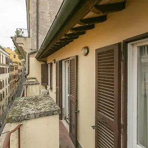 rasella-suites.it-romehotels.com/