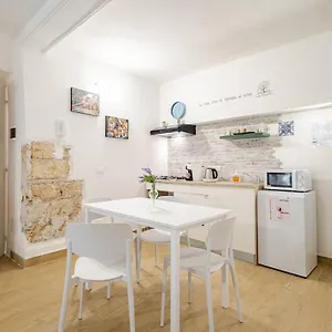 apt-talia-capo-massimo.palermohotels.org/